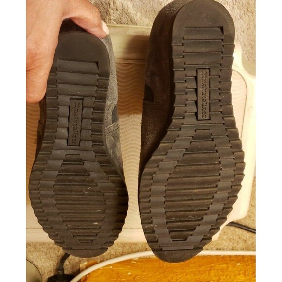 NATURALIZER "Darena" Ankle Bootie 7W - Picture 5 of 6